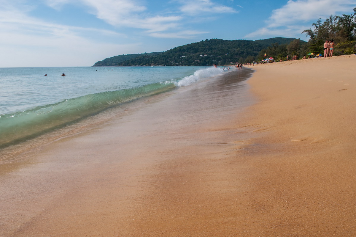 О пхукет пляж карон phuket karon beach. Пляж Карон. Карон пляж променад. Карон Пхукет рип. Карон Бич Орегон.