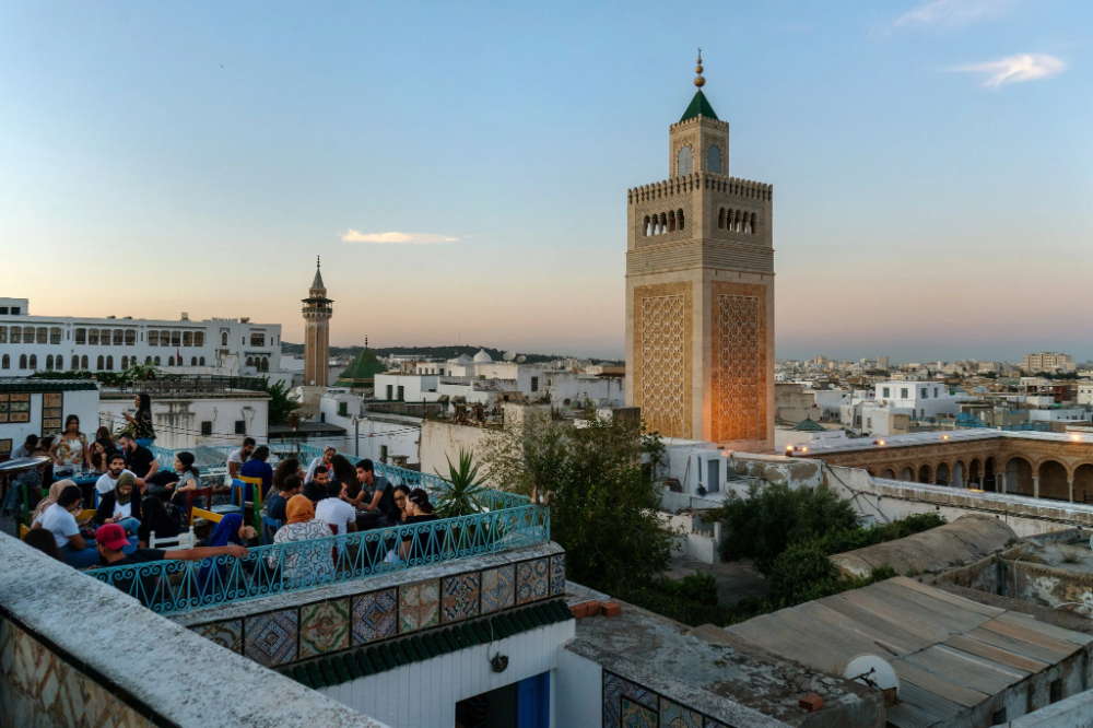 Столица туниса. Тунис замок Бен Али. Tunis City. Tunisia economic City. Cities in Tunisia.