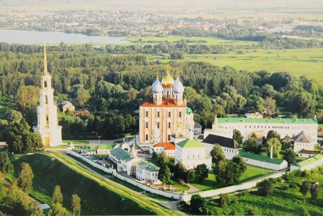 Около рязани. Кремль Рязань территория. Кремль земли Рязанской. Родной город Рязань. Природа города Рязани.