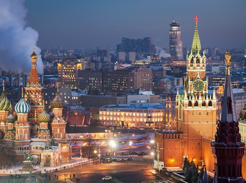 Московский другой. Москва или другой город. Картинка Москва одинаковая. Evening in Moscow. Фото Москвы чтобы друг поверил.