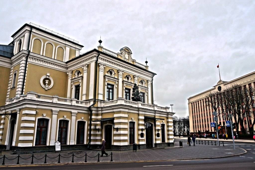 Купаловский театр в Минске