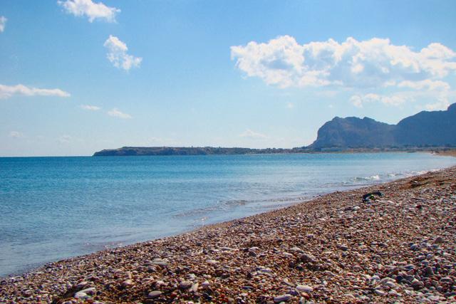 Галечные пляжи Греции