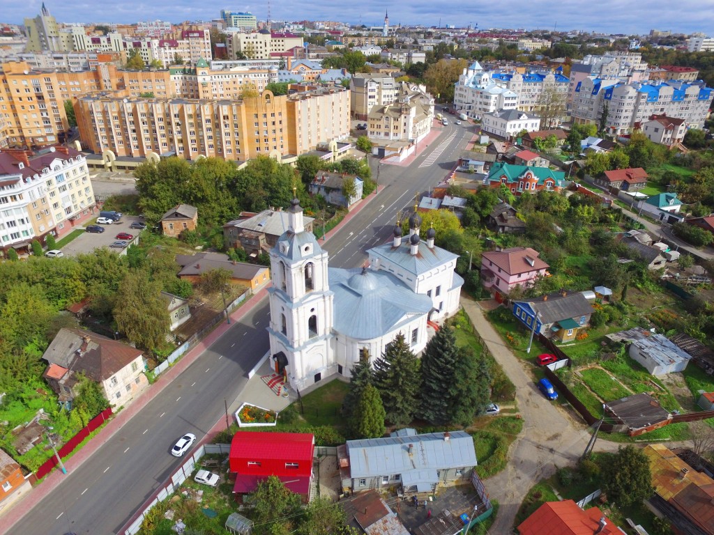 Улицы калуги. Преображенская Церковь Калуга. Город Калуга Московская область. Калуга центр города. Калуга исторический центр.