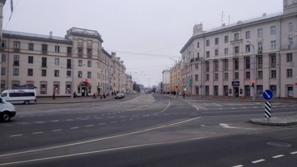 Угол Ульяновской и Привокзальной площади