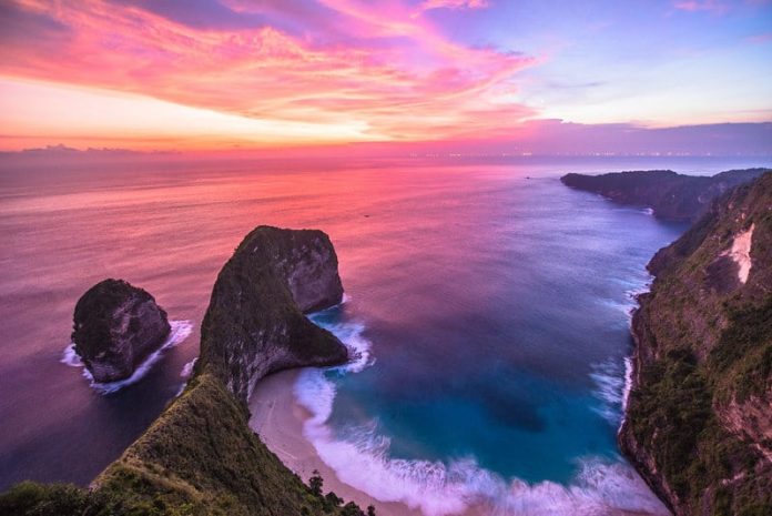 Kelingking beach. Nusa Penida