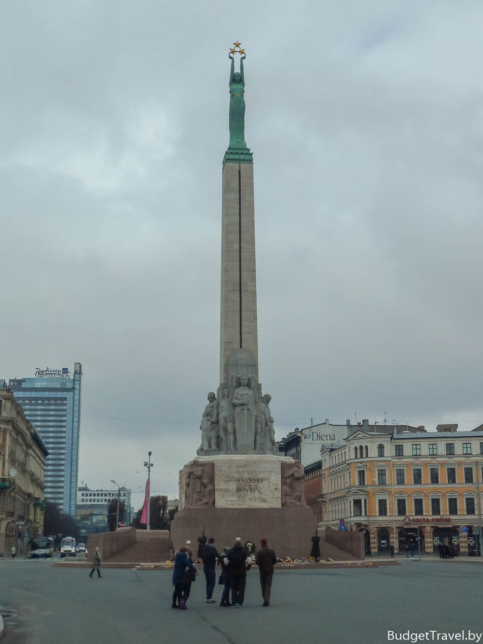 Памятник Свободы в Риге