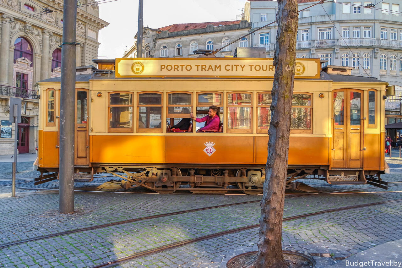 Туристический трамвай в Порту