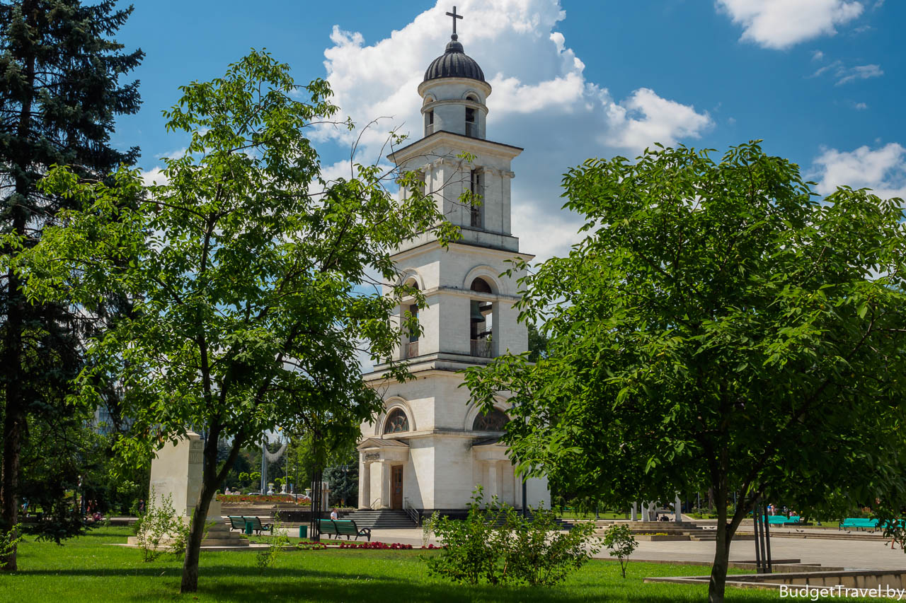 Колольня при Соборе Рождества Христова