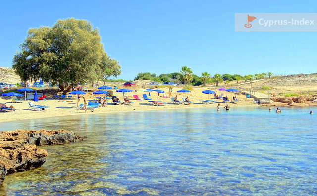 Пляж Аммос Камбури. Песчаные пляжи Кипра в районе Айя-Напы