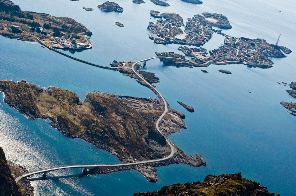 10norways-atlantic-ocean-road