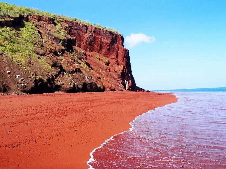 Красный пляж Санторини