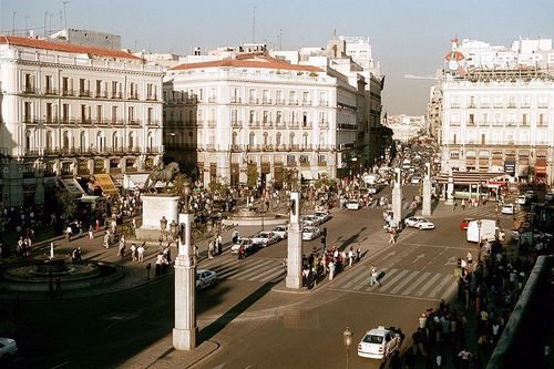 Площадь Ворота Солнца Мадрид 2005 год