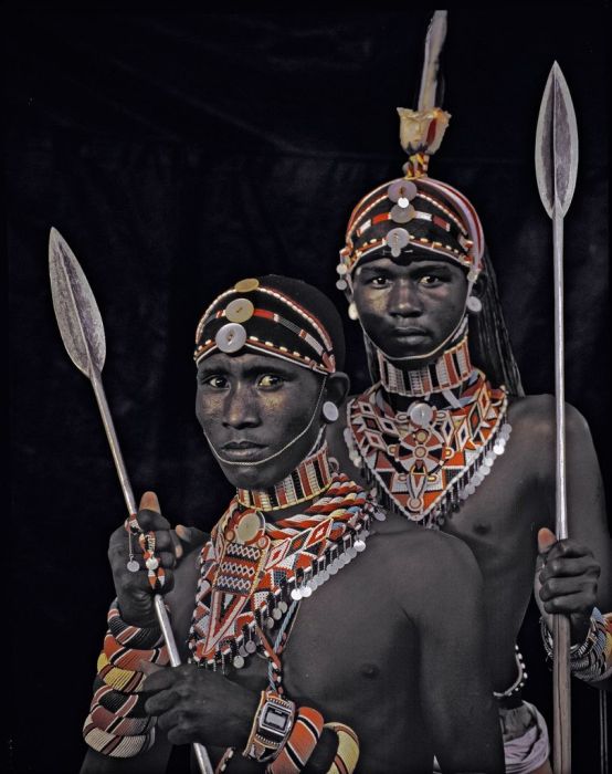 Дикие и полудикие племена в современном мире (49 фото)