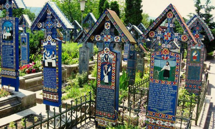 Кладбища в разных странах мира (40 фото)