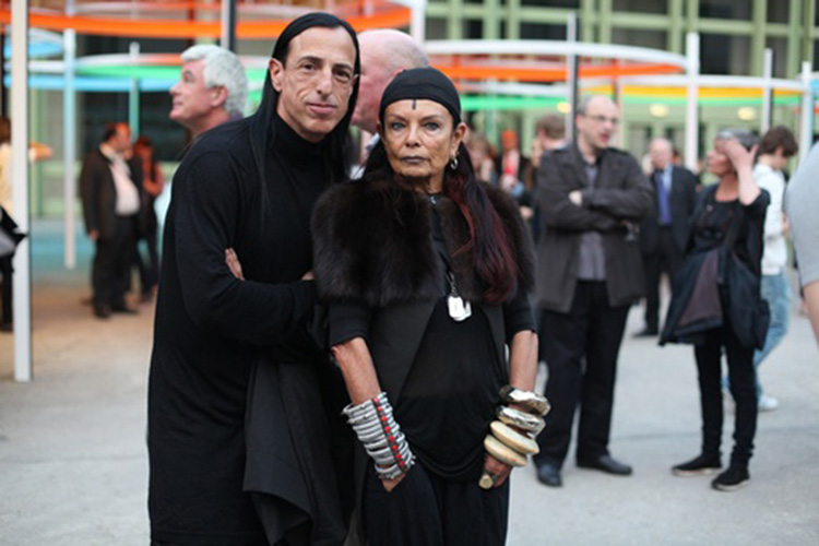 Street Goth — новый стиль, захватывающий уличную моду, фото № 16