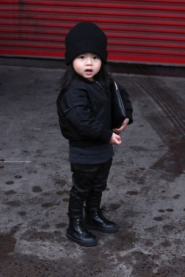 Street Goth — новый стиль, захватывающий уличную моду, фото № 47