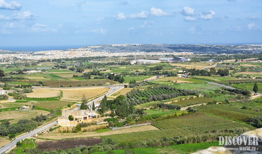 Панорамный вид на окресности с одной из смотровых площадок Мдины