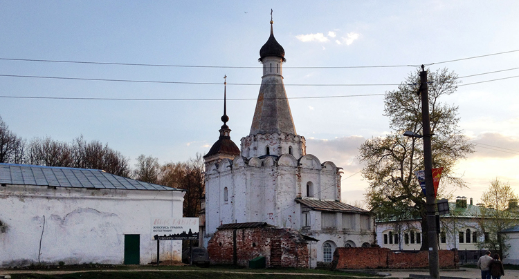 Церковь Петра Митрополита