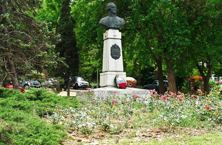 В историческом бульваре