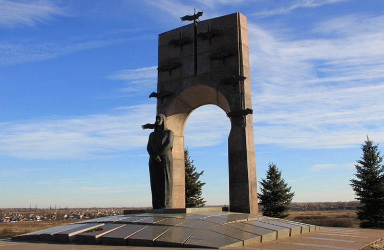 Памятник солдатской матери