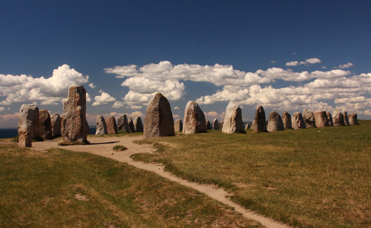 Памятник Алес-Стенар