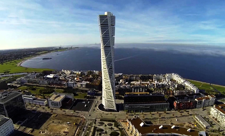 Небоскреб Turning Torso