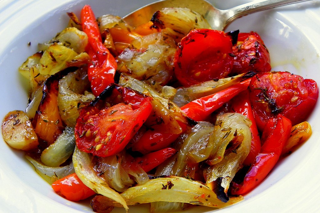 Запеченные овощи в маринаде – знаменитая закуска из Каталонии