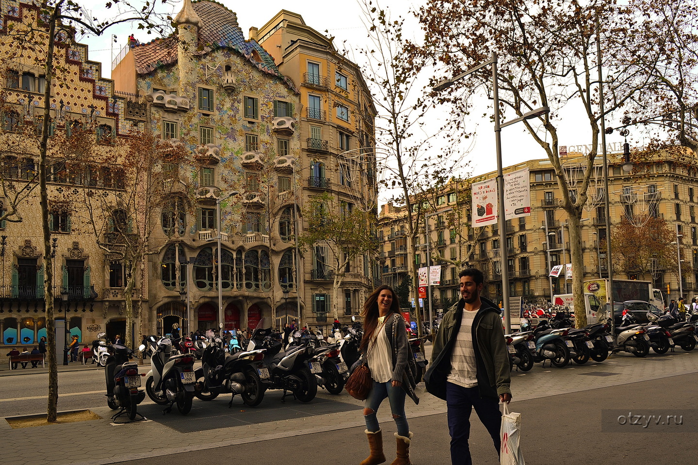 Барселона погода сегодня. Барселона в январе. Зима в Барселоне. Барселона в феврале. Барселона улицы зимой.