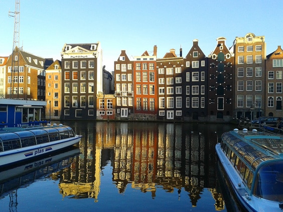 Каналы Амстердама – его гордость