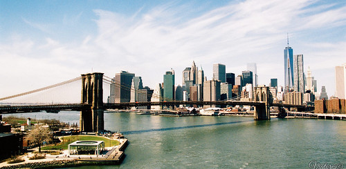 Вид на Манхеттен со стороны Бруклина. NYC Skyline. New York. USA