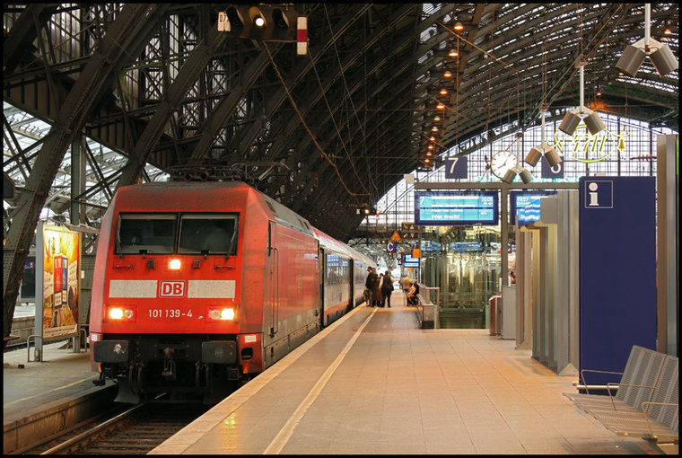 западный вокзал Вены