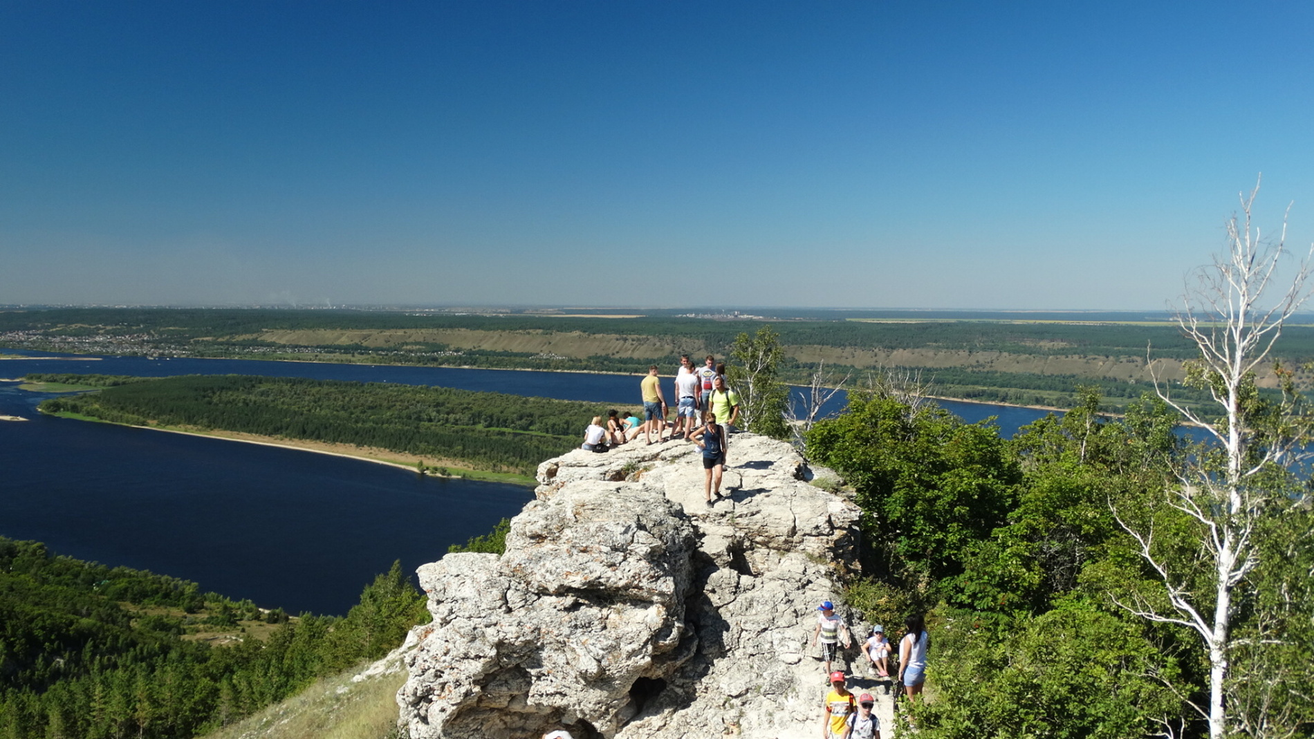 Нова самарская область. Река Стрельная Самарская область. Скалы в г. Октябрьске Самарской области. Гора Варга Самарская область. Подголятино Самара.