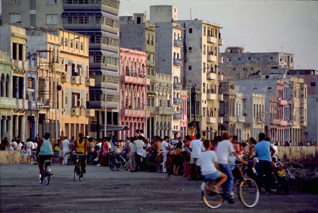 Набережная Маленкон - один из самых популярных районов Гаваны