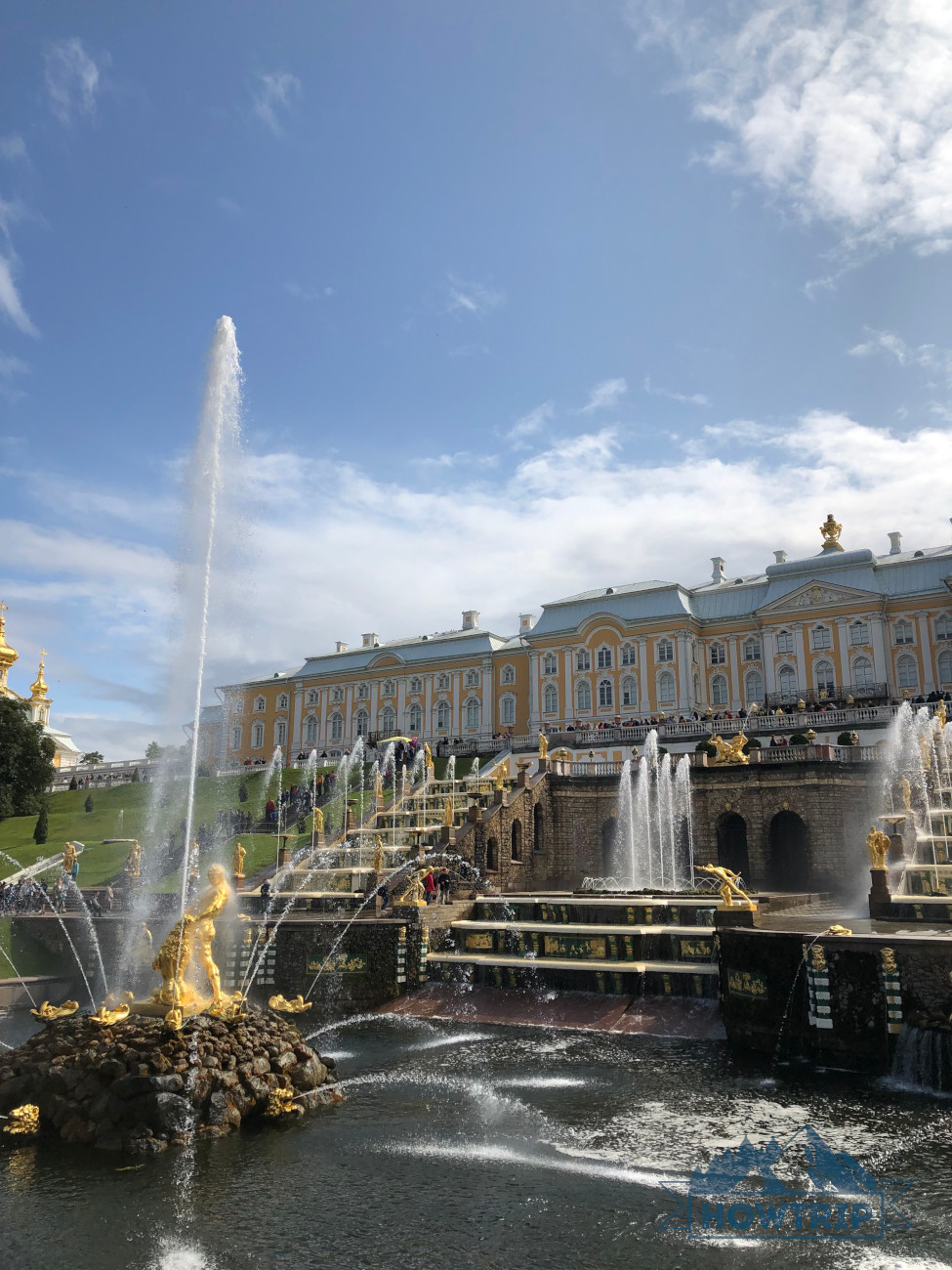 Куда пойти в петербурге. Достопримечательности Петербурга Петергоф. Петергоф летом. Фонтаны Петергофа летом. Петергоф вечером.