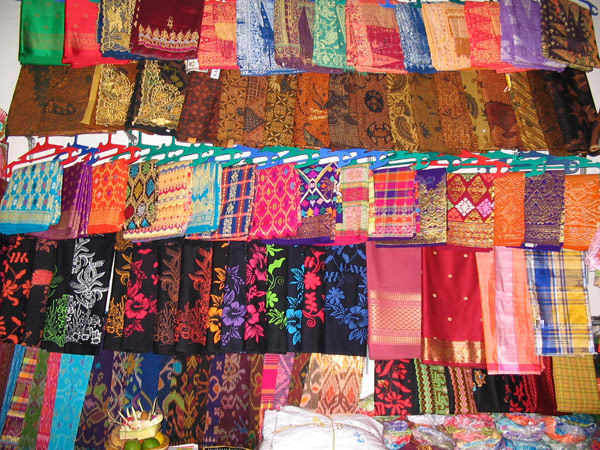 Балийские ткани могут стать отличным сувениром на память.