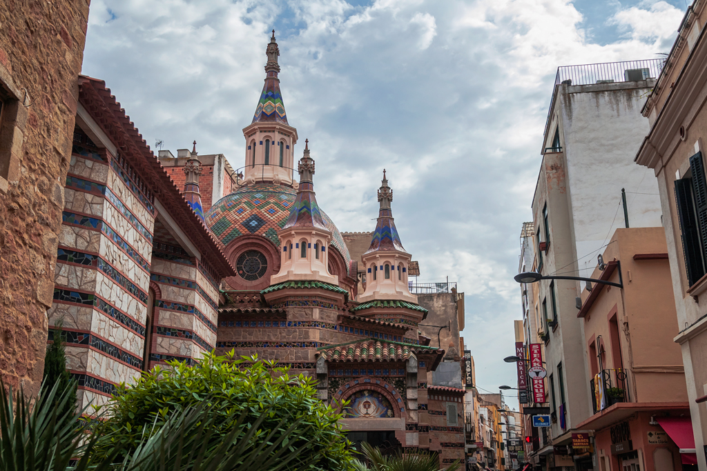 Главный храм Санта Рома в Льорет Де Мар. Lloret De Mar