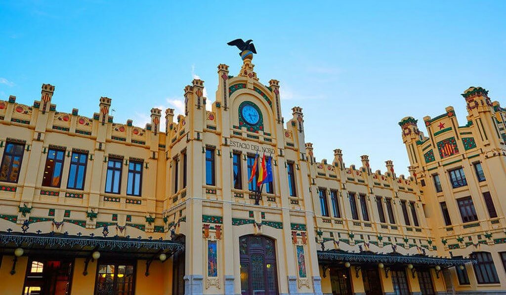 5 причин влюбиться в Северный вокзал в Валенсии