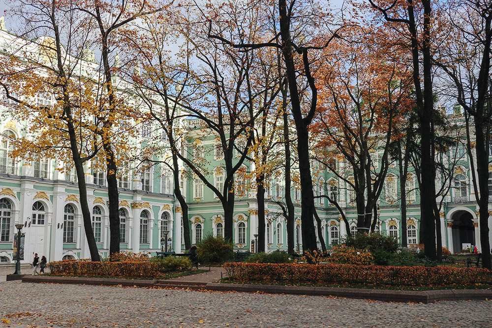 Осенью в музеи попасть проще, чем летом. Фото: Анастасия Осян