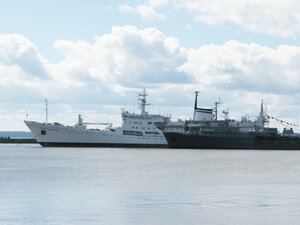 Что посмотреть в Кронштадте - корабли ВМФ России