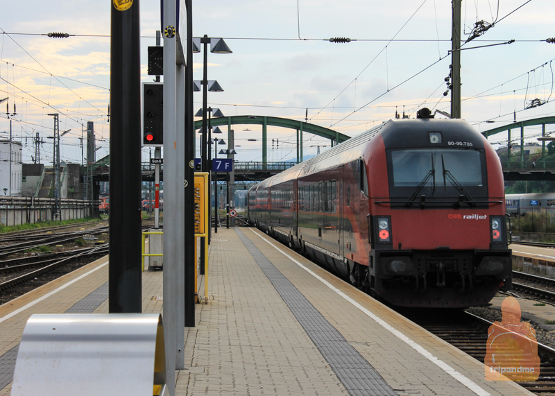 Поезд из Вены в Венгрию