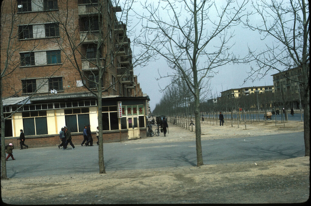 1972 Пекин уличная сцена4.jpg
