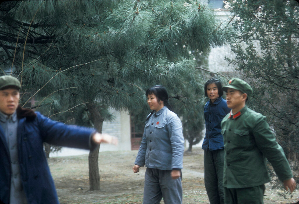 1972 Пекин зарядка.jpg