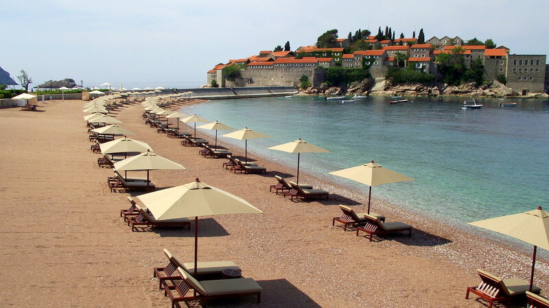 пляжи в Черногории