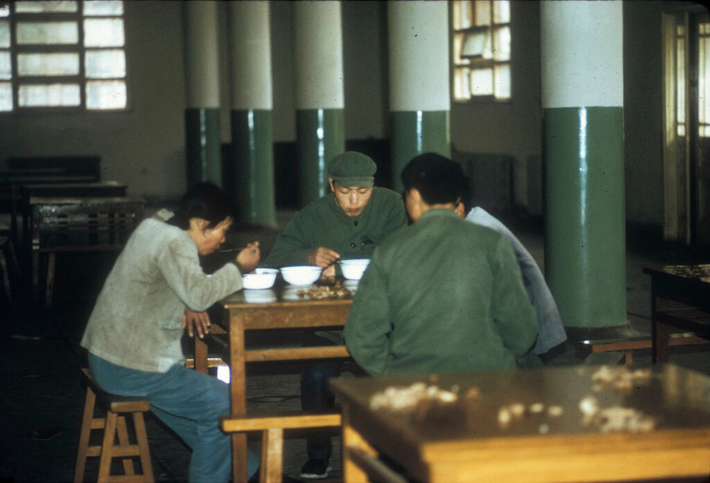 1972 Пекин Студенты2.jpg