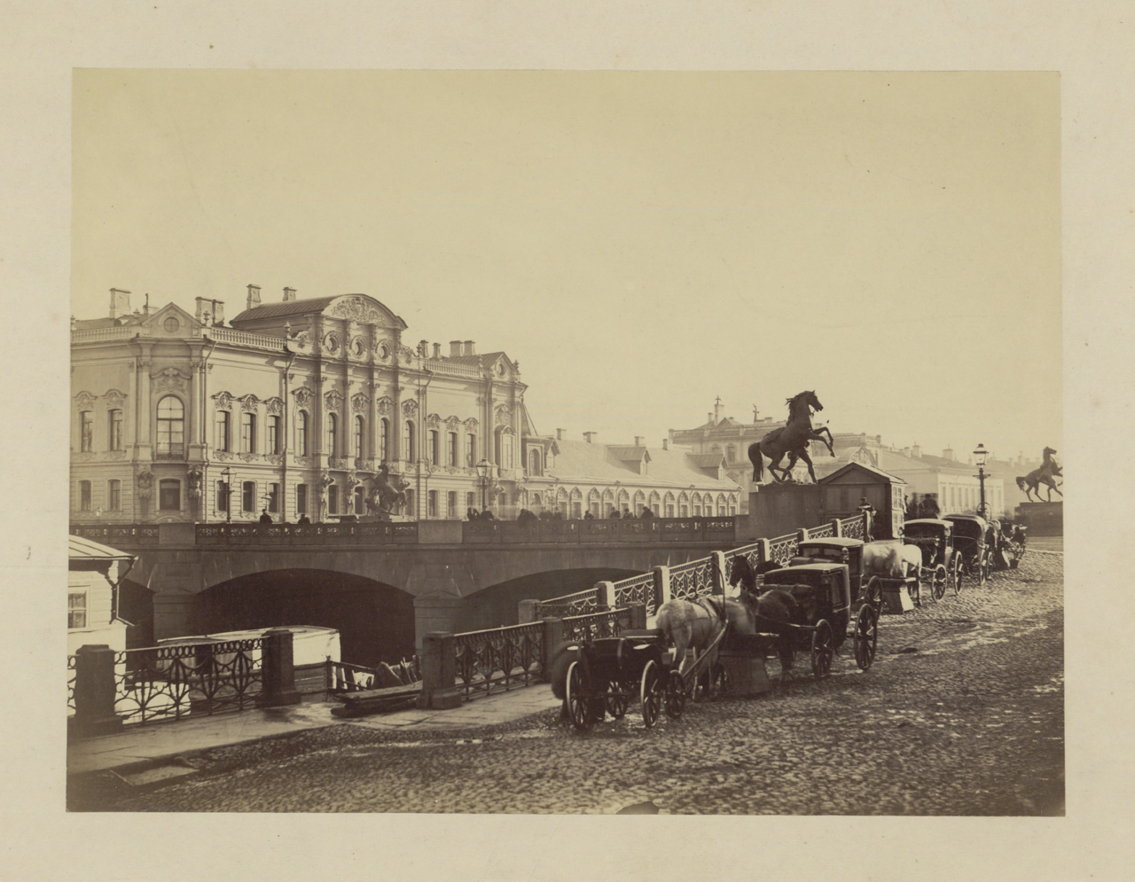 1870-е. Вид на Аничков мост.