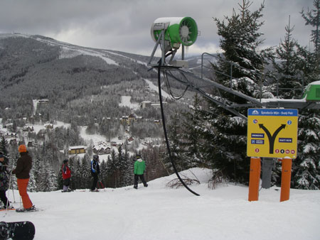 Где кататься на Новый год: 4 недорогих горнолыжных курорта