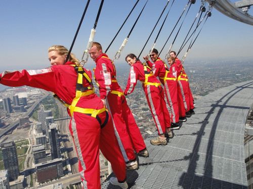 Башня CN Tower, Торонто, Канада.