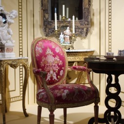 Выставка «Эпохи миг в зеркальном отражении»