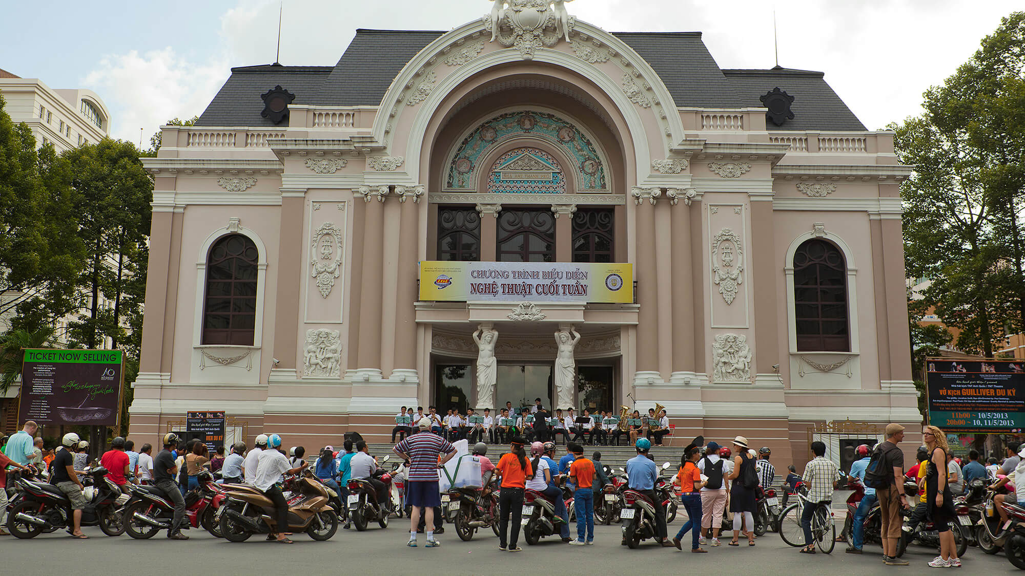 Муниципальный театр Saigon Opera House