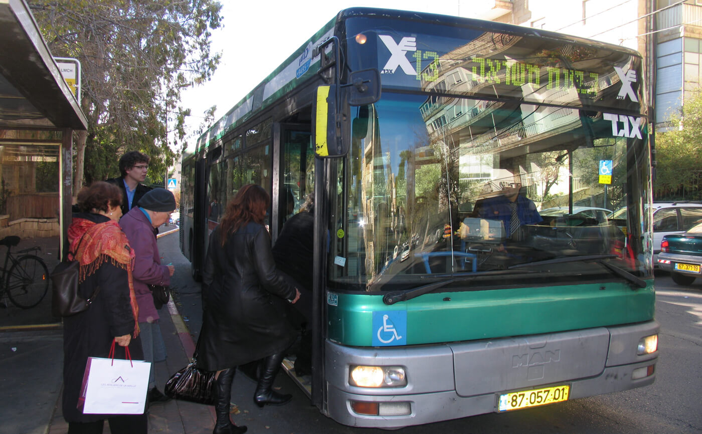 Так выглядит автобус в Иерусалиме